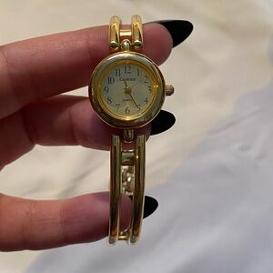 Woman Gold Tone Watch